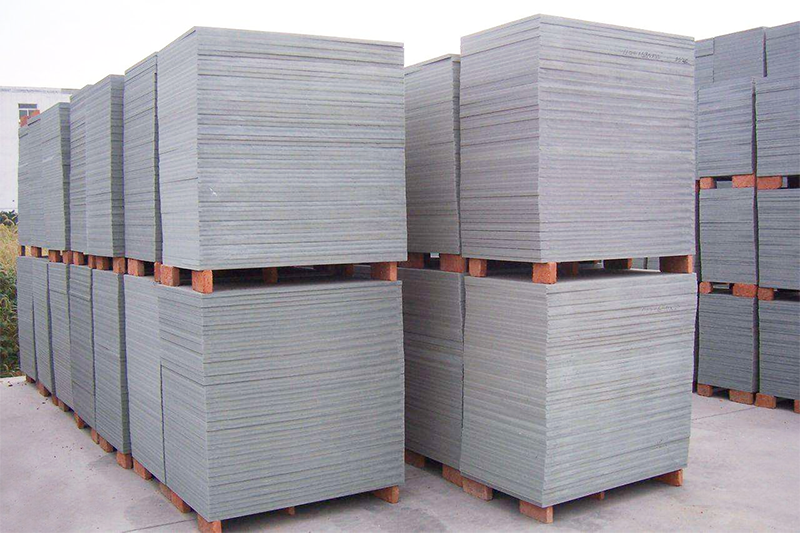 <a href=http://m.51hdf.cn/ target=_blank class=infotextkey>空心磚托板</a>